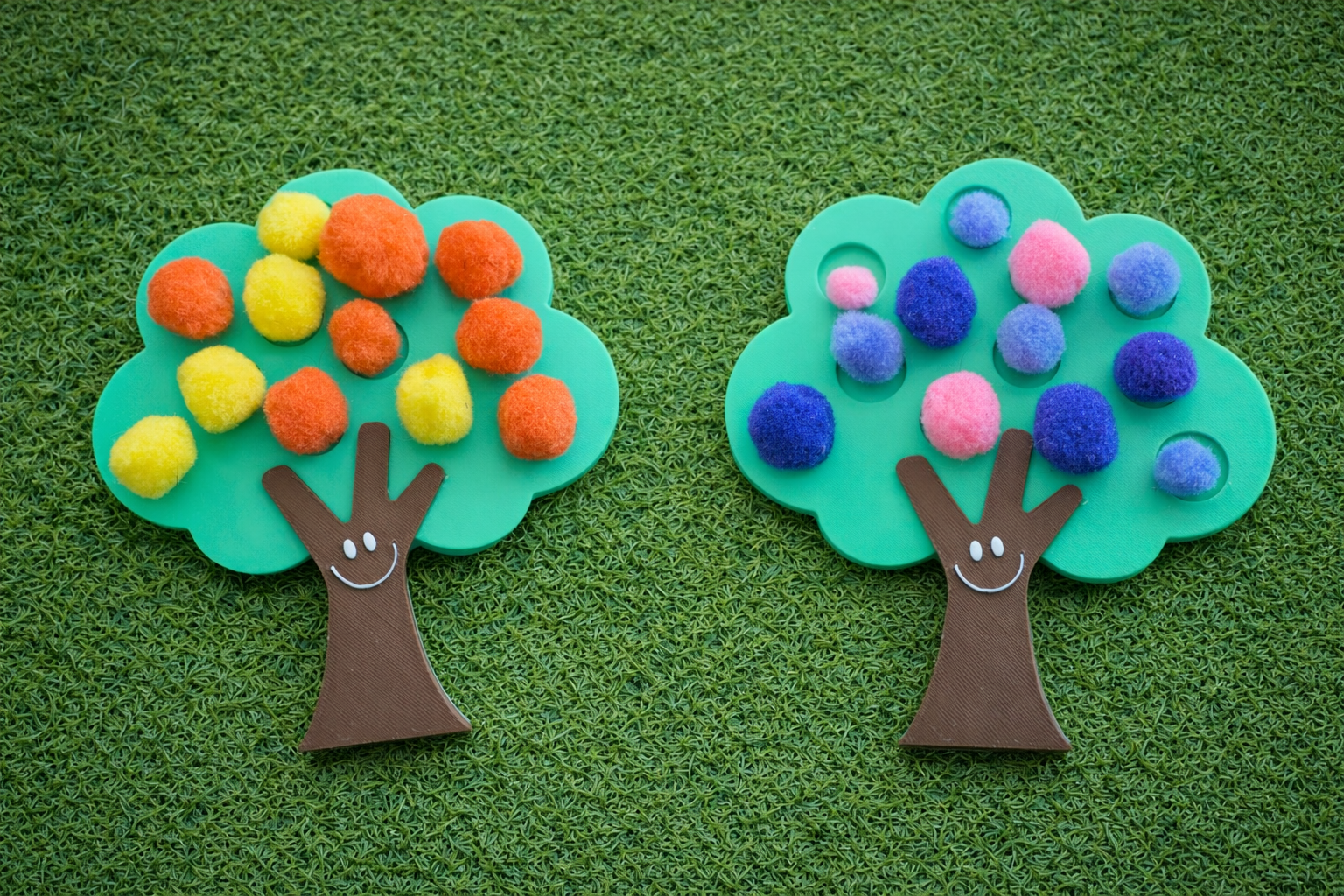 Pompom Tree Fine Motor Activity Board – Colour Sorting Sensory Play for EYFS